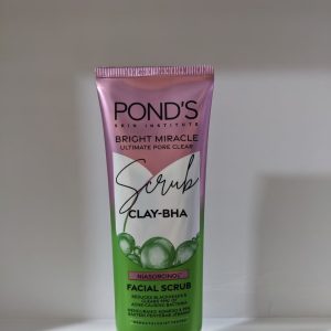Pond's Bright Miracle Ultimate Pore Clear Facial Scrub with Clay-BHA